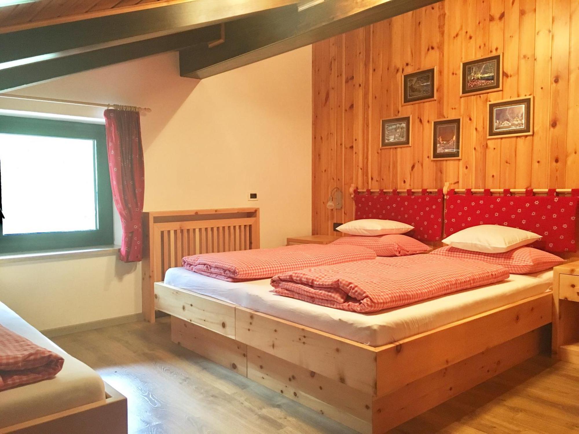 Ciasa Gabriel Apartment Колфоско Екстериор снимка